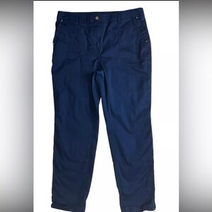 Chico's Blue Cropped Ankle Pants with Smooth Fabric